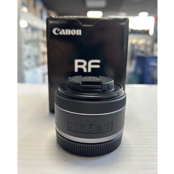 Canon RF 50mm F1.8 STM Demo Canon RF 50mm F1.8 STM Demo